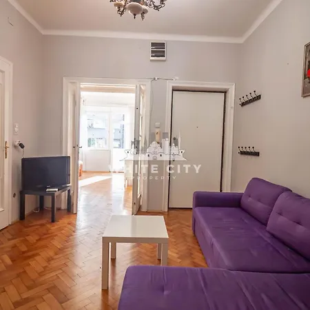 Apartment Downtown -
